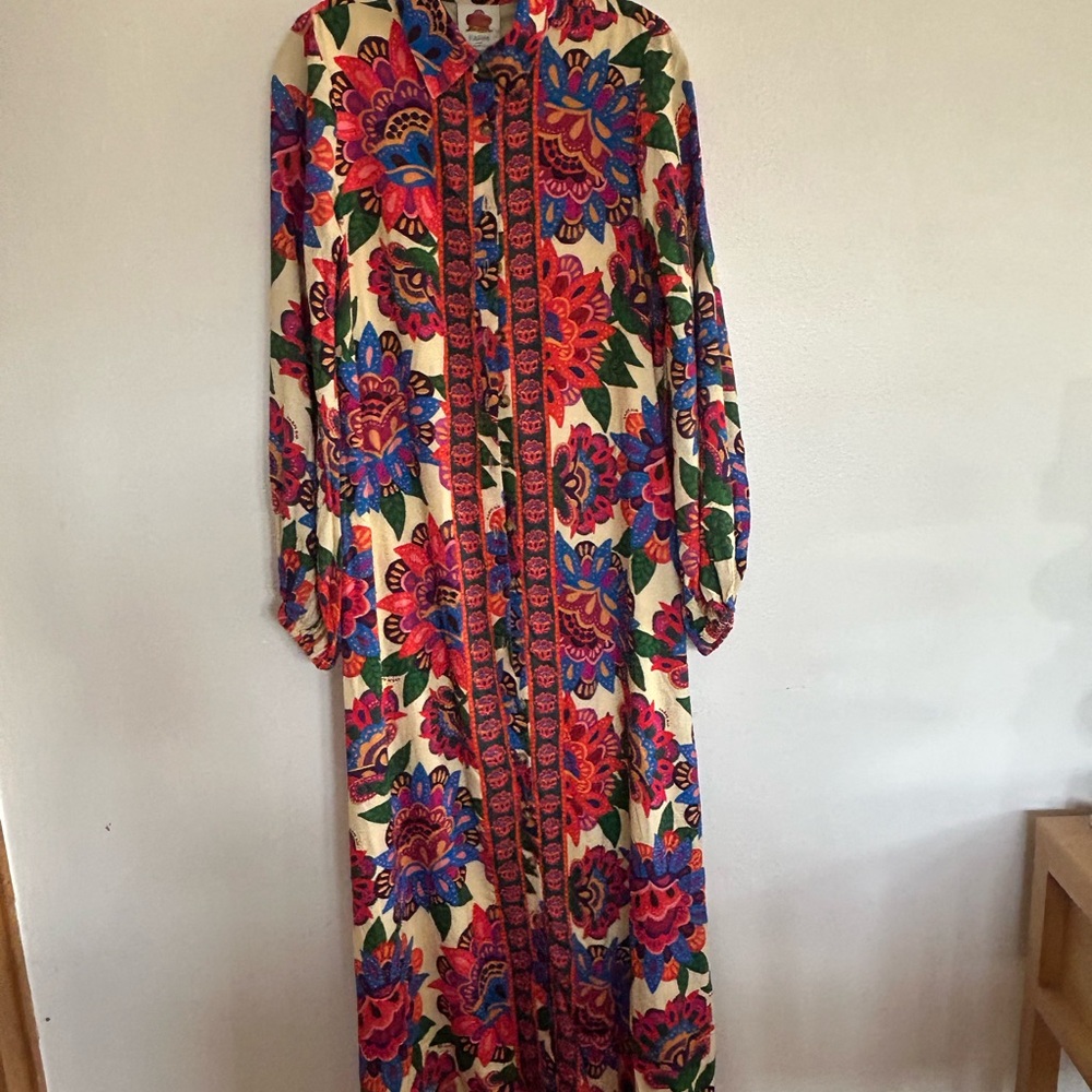 FARM Rio Vibrant Floral Long Sleeve Dress